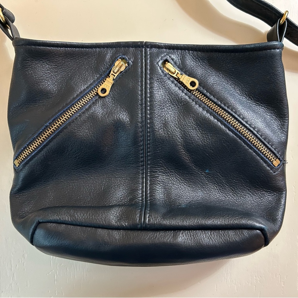 Blue Victoria Leather Co. crossbody/shoulder bag, made in USA